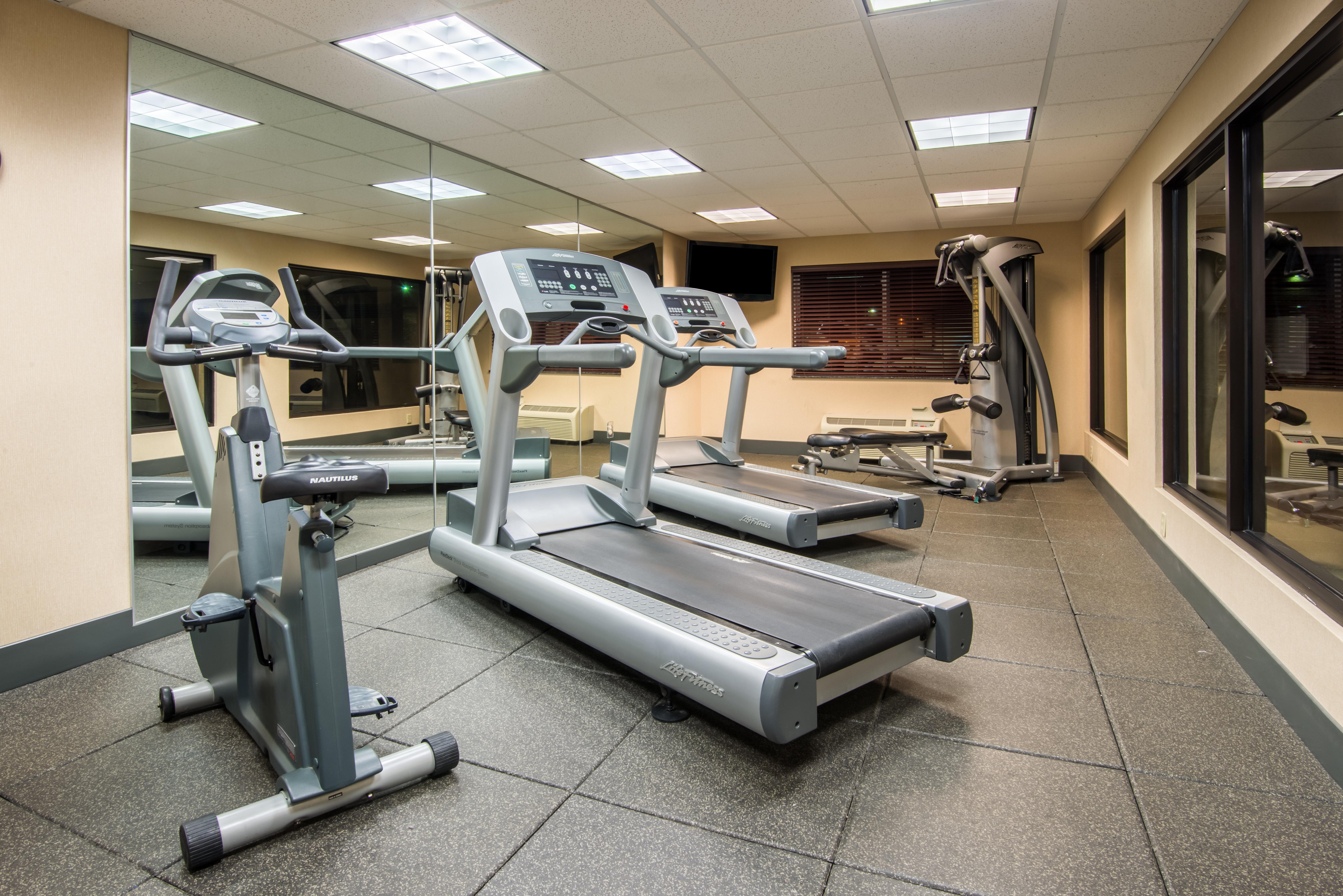 Holiday Inn Express Casper I-25 By Ihg Bagian luar foto